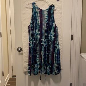 Beautiful multi color summer dress. Worn once.